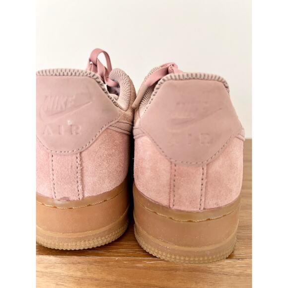 Nike Air Force 1 Suede Low Top Athletic Sneakers Particle Pink Women's Size US 8 - Picture 4 of 7